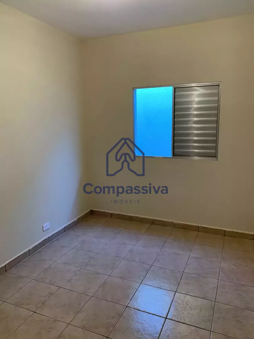 VENDE-SE Casa